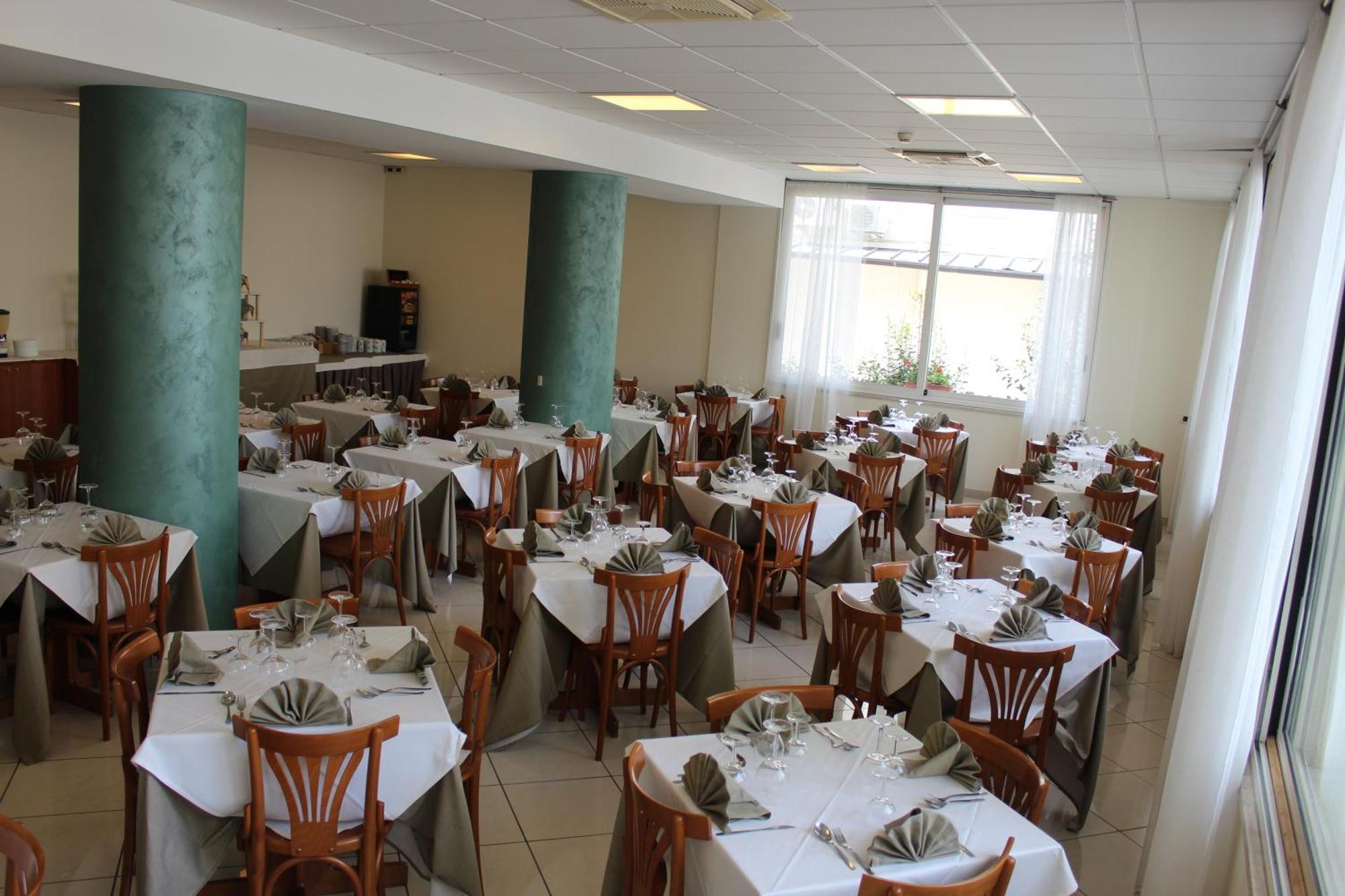 Blue Hotel Cesenatico Exterior photo