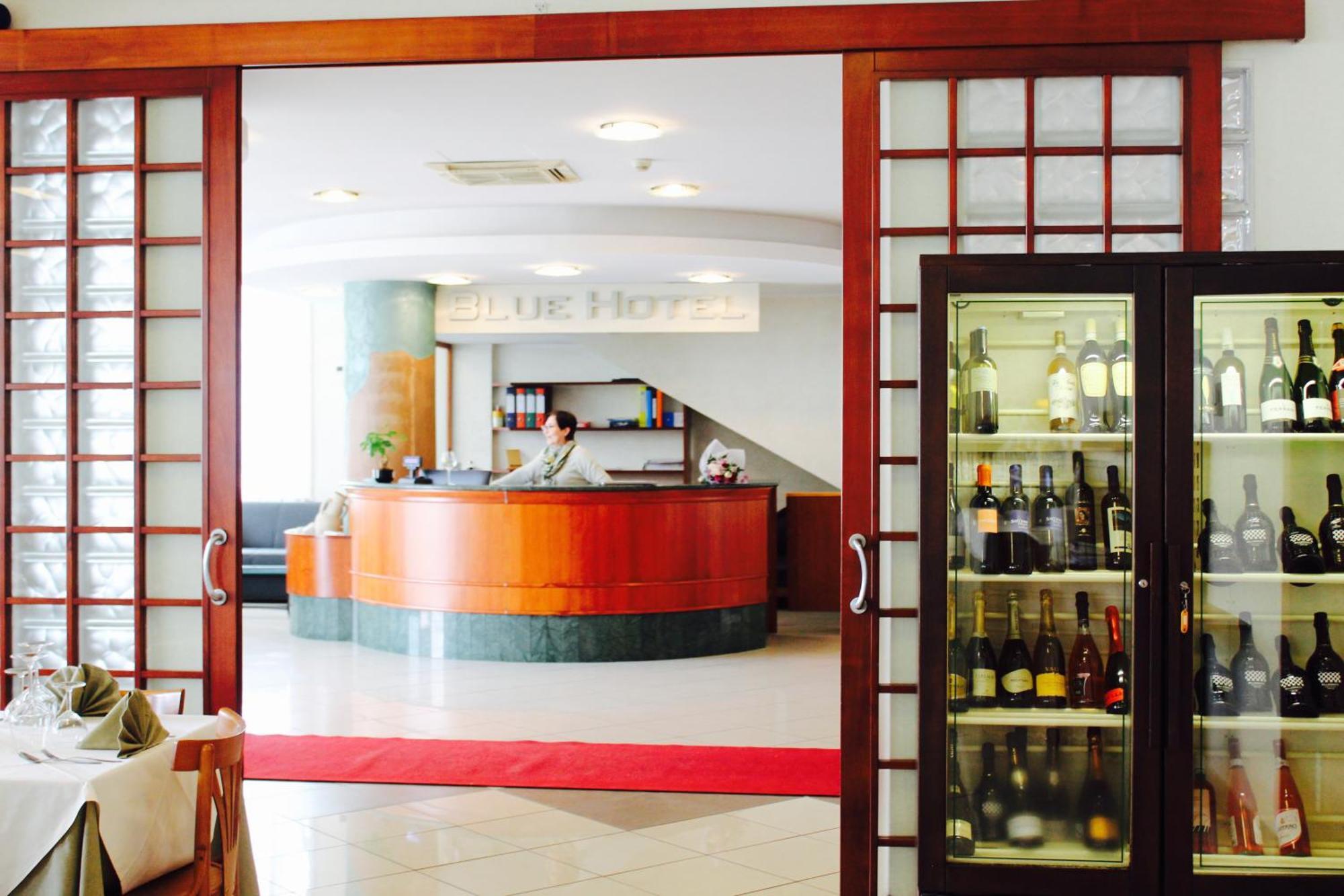 Blue Hotel Cesenatico Exterior photo